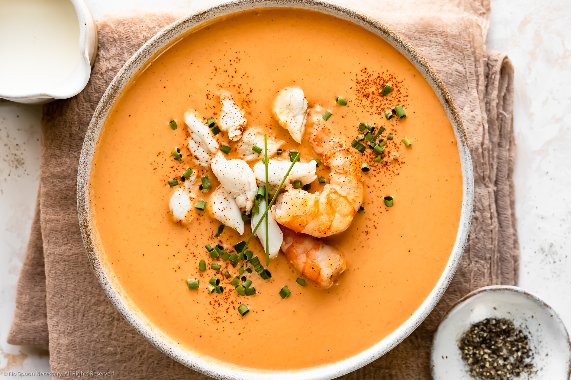 Bisque cremoso de camarones y cangrejo Receta fácil y exquisita